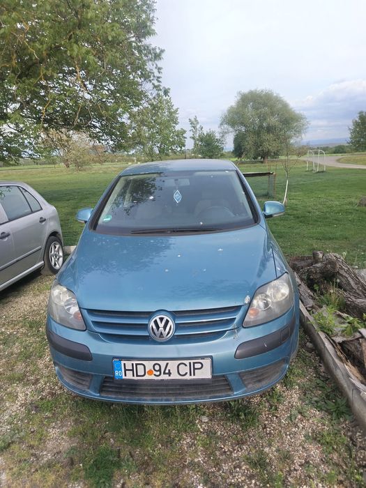 Autoturisn golf5