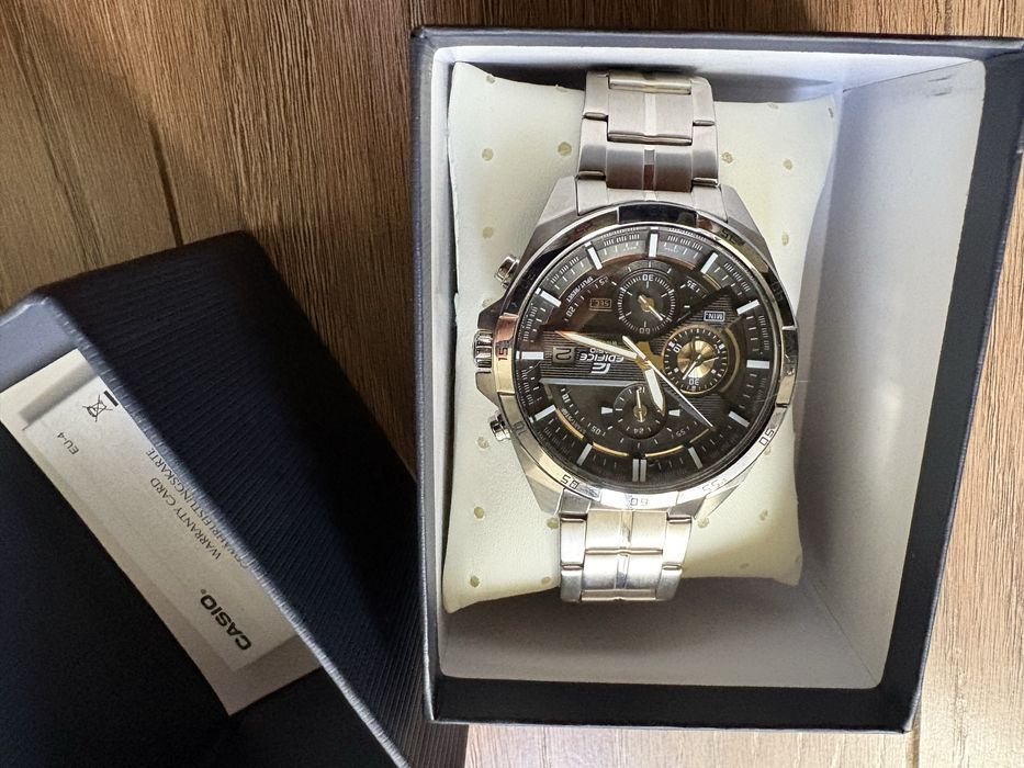 Ceas Casio EDIFICE EFR-556D-1A