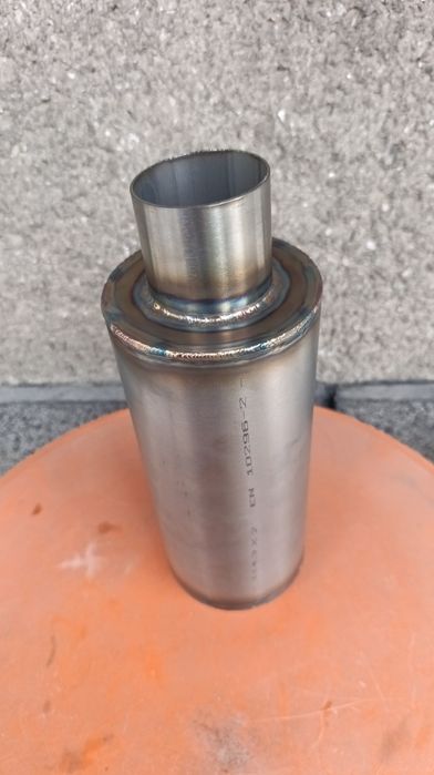 Средно гърне ф63 неръждавейка