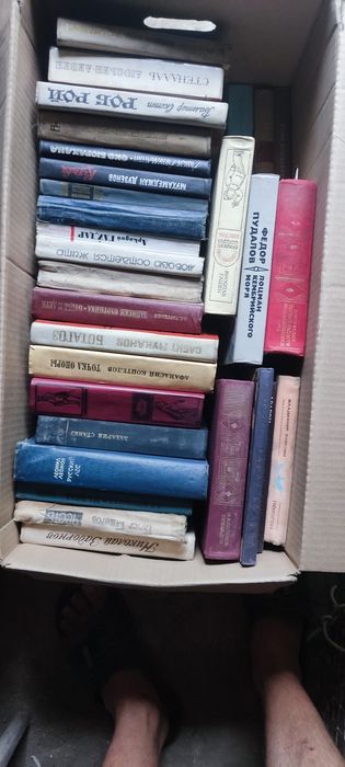 Книги в хорошем и среднем состоянии
