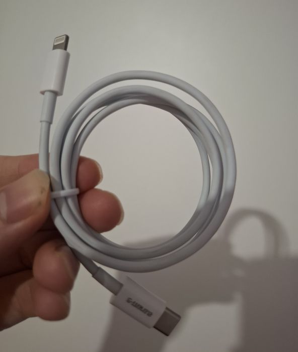 Кабель для айфон