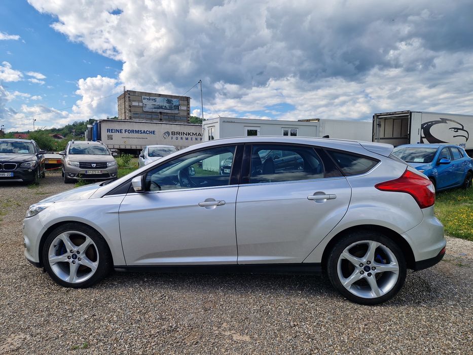Ford Focus III Titanium  1.6 Benzină  An 2012 Garanție 1 An / Rata 450Lei