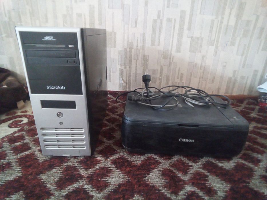 Keys va rangli printer