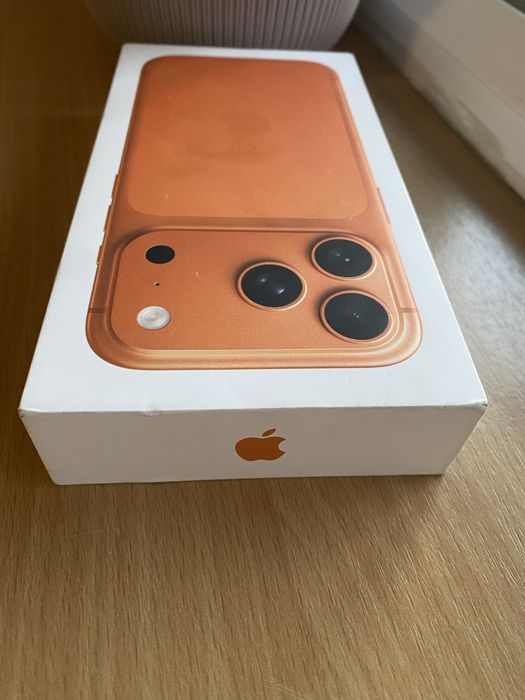 Iphone 17 Pro orange 256gb