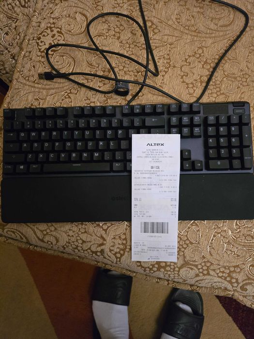 Tastatură gaming rgb Steelseries apex 5