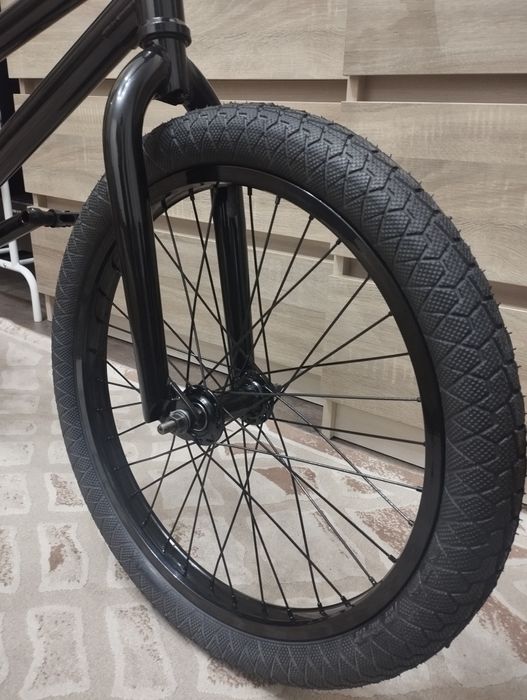 BMX - no name black