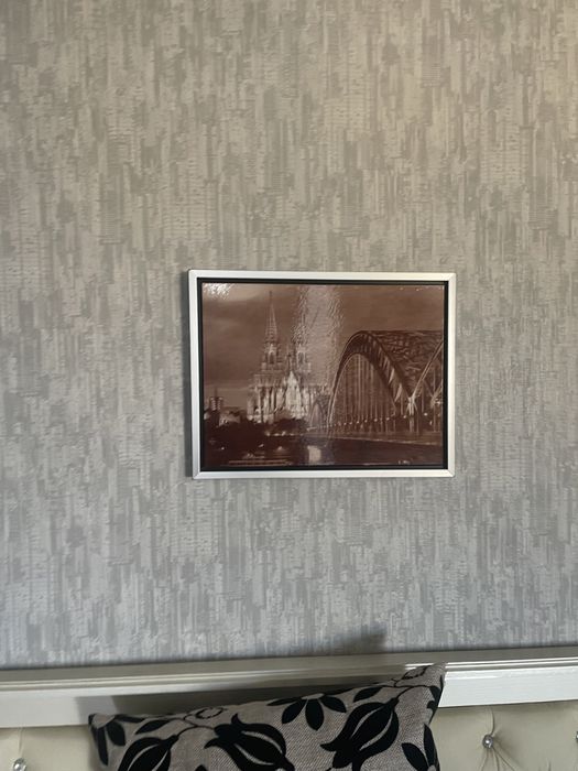 Продается 2 постера смвидами Парижа