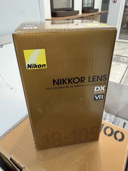 Фотоаппарат “Nikon”