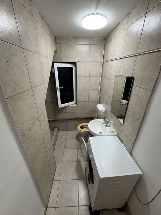 Inchiriez camera privata dar cu  baie bucatarie comun la vilă ofer contract legal/garantia in rate/mentenanta urgente!Chirie Persoana fizica/iasi