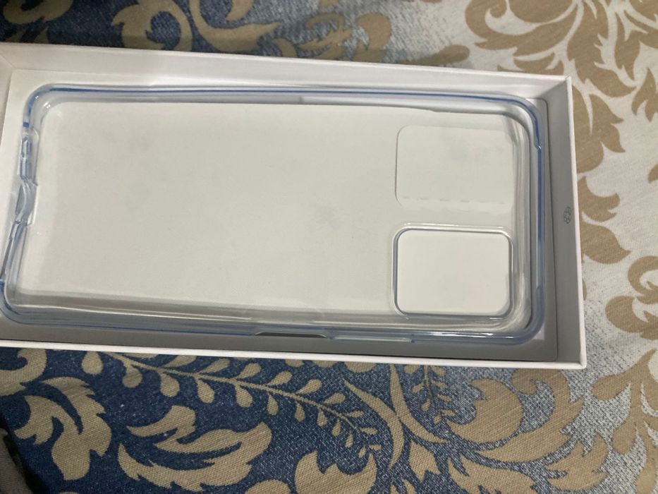 Vivo Y33s с гарантией