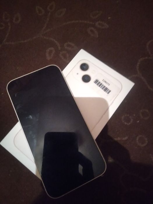 IPhone 13 сотилади