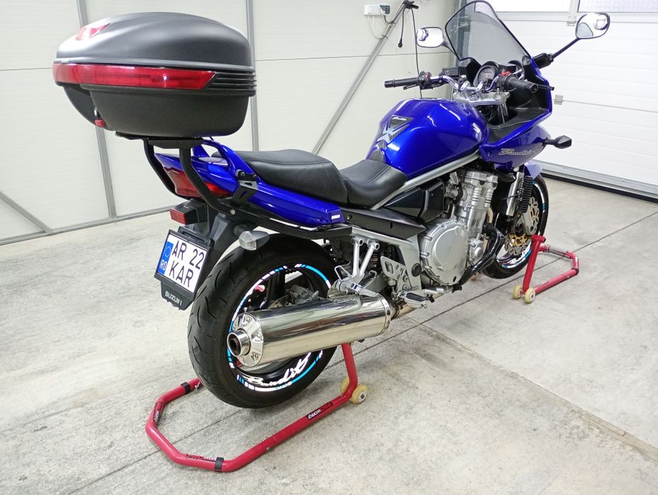 Vând SUZUKI BANDIT 650 S/stare f bună !