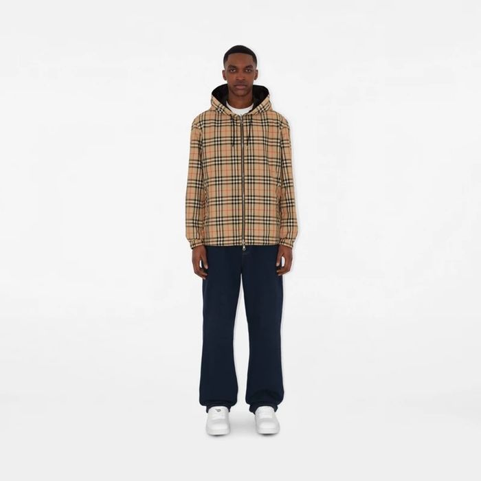Двулицево яке Burberry L/XL