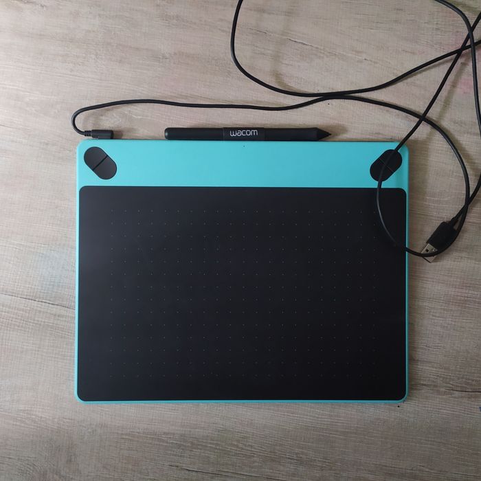 Графический планшет Wacom Intuos Art Medium