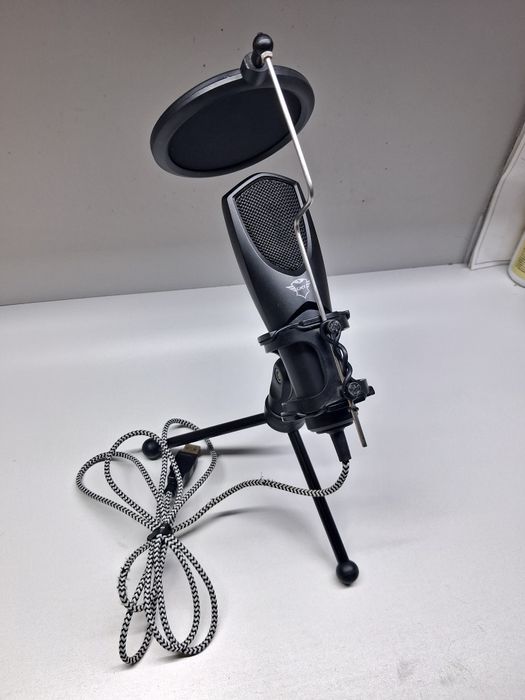 Микрофон Trust GTX 232 mantis