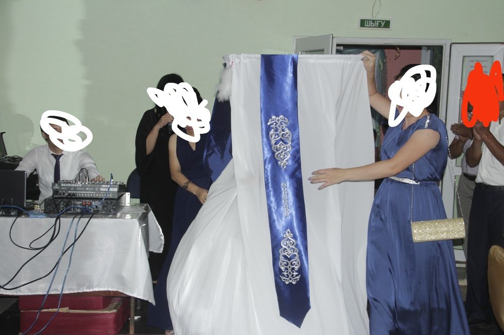 Свадебное платье срочно