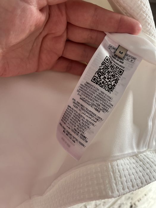 Sacou Guess elegant, alb, nou cu eticheta