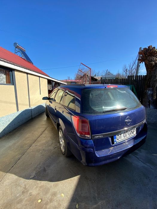 Vând Opel Astra G