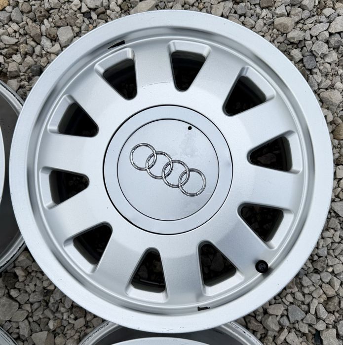 Оригинални лети джанти 15 за Audi