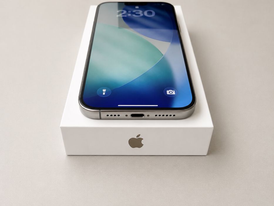 iPhone 16 Pro Max 512 GB, цвят Natural Titanium