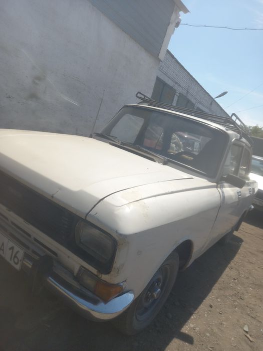 Продам  москвич.