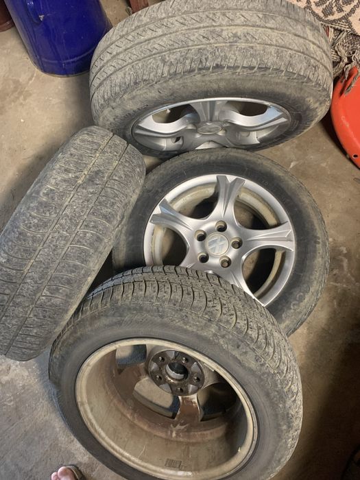 Vand roti/jante mercedes si vw.