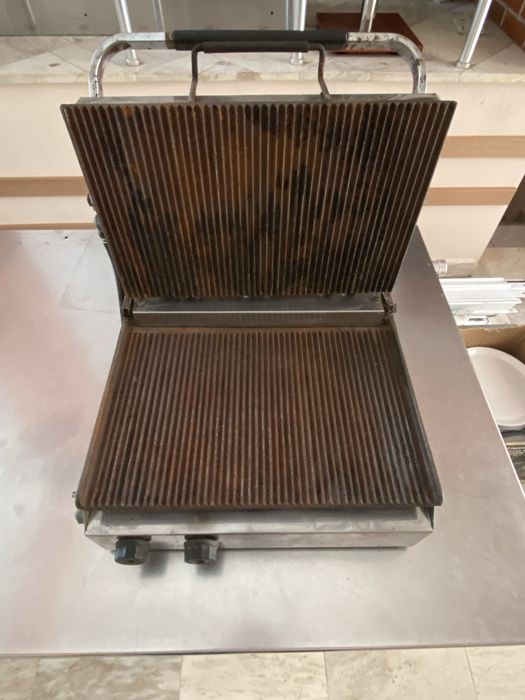 Професионално кухненско оборудване