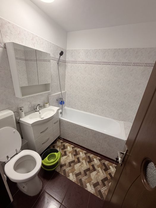 Inchiriere apartament 2 camere, calea mosilor