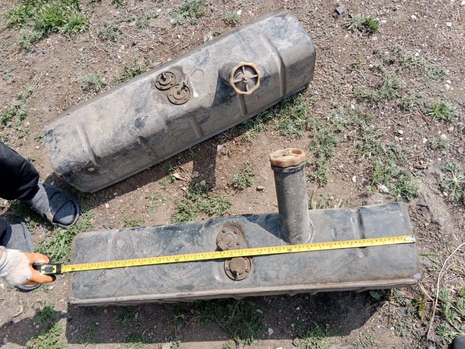 Продам топливные баки