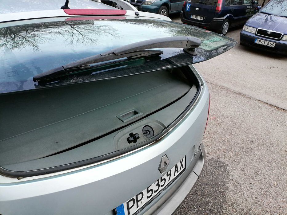 Renault Laguma 2 2.2 dci sw