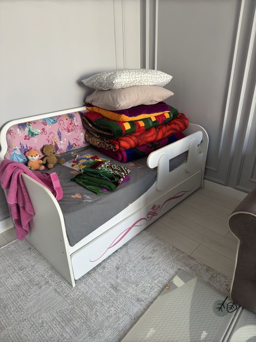 Продам детскую кровать