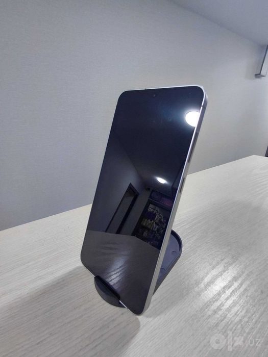 Samsung Galaxy S25FE 128gb 5G Состояние отличное !