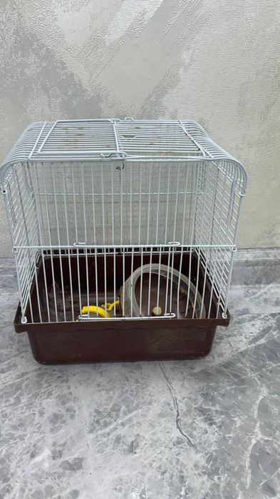 Hamyak uchun hayvon boqish uchun qafas