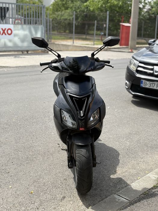 Vand scuter aprilia sr 50