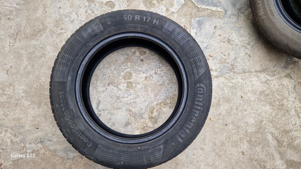 Vind set 4 anvelope Continental  215 60 r17 vara