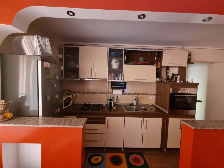 Apartament de inchiriat