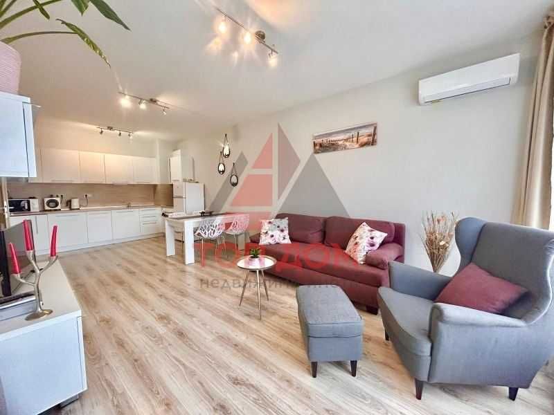 Дава се под наем Двустаен апартамент в Варна, Аспарухово - 67 кв.м за 550 € - Снимка #1