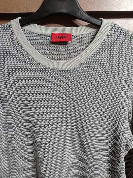 Pulover Hugo Boss