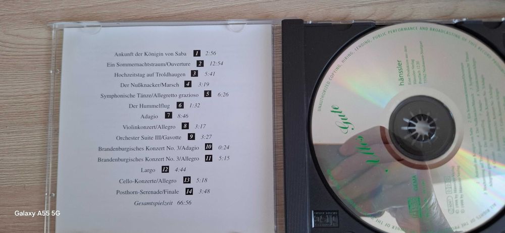 Set Cd+Album , in lb. Germană,  nou