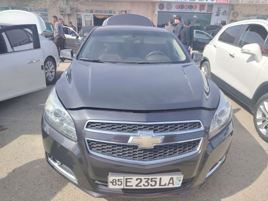 Мошина ало холатда