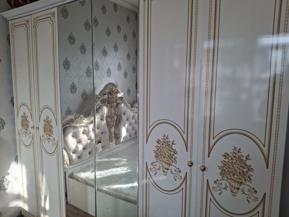 Спальни гарнитур.