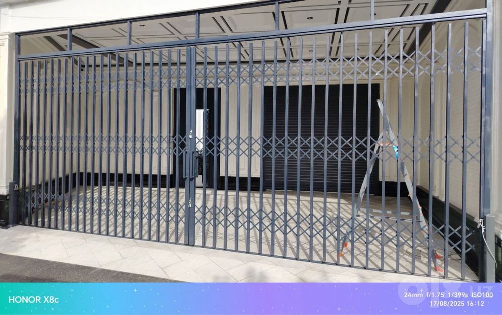 Решетки раздвижные на окна и двери