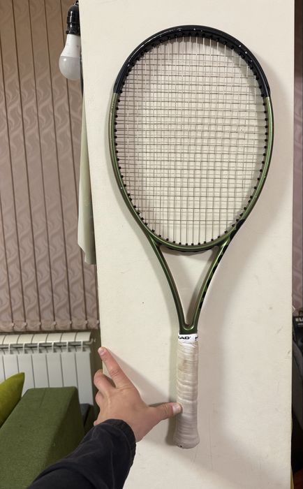 Тенис ракета Wilson blade v8