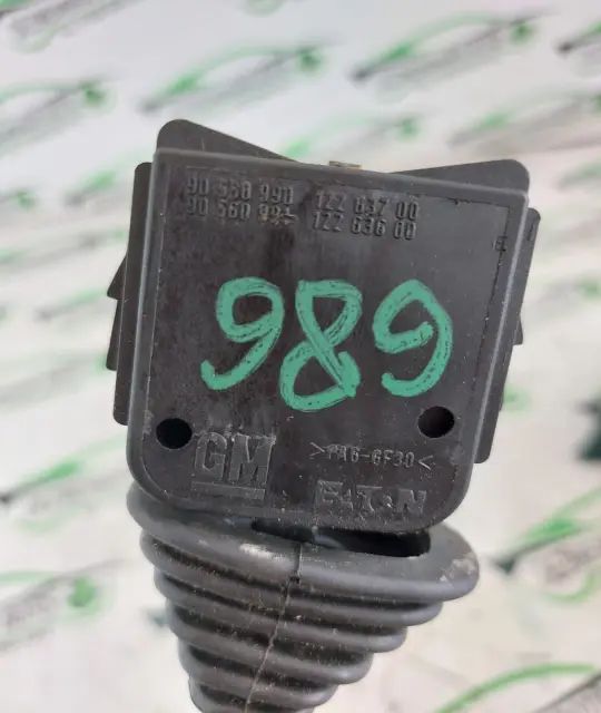 Maneta semnalizare 90 560 990 Opel Zafira 2003 2.0 DTI MT (101 hp)
