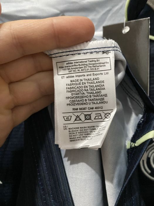 Kit Real Madrid Away 25/26 Marime L