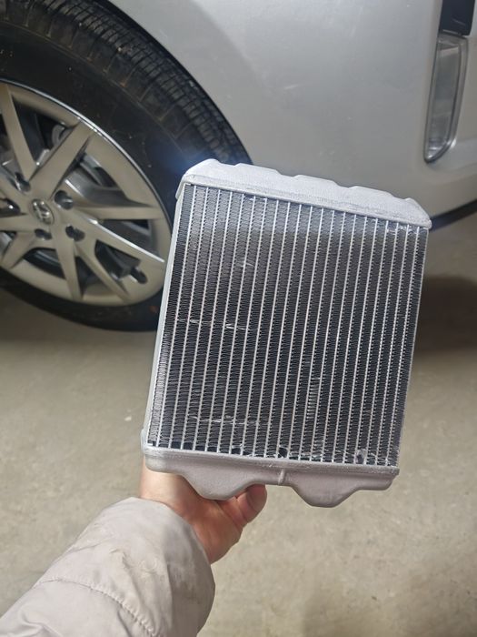 Радиатор печки Toyota Carina E