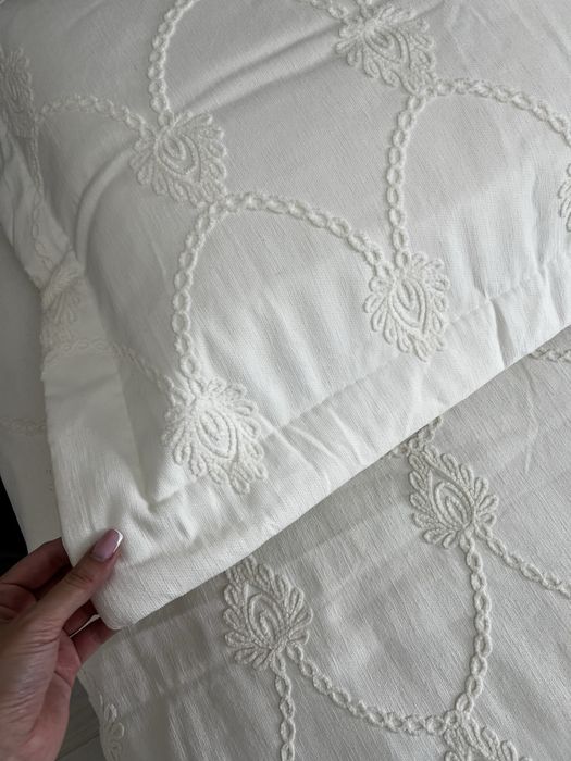 Покрывало с наволочкой, постельный комплект