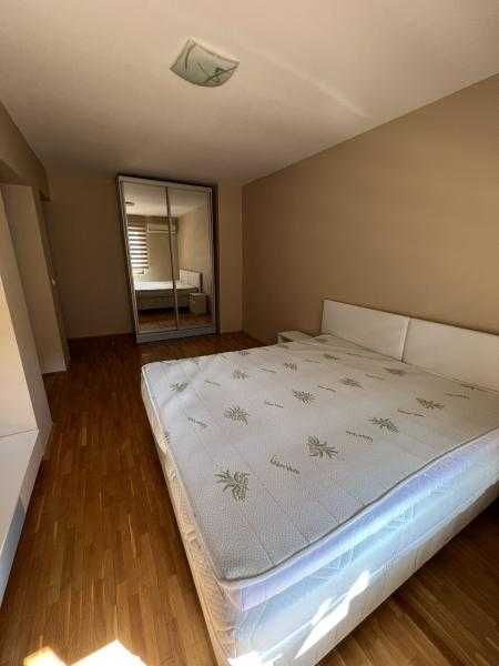 Луксозен, двустаен апартамент в Лазур!