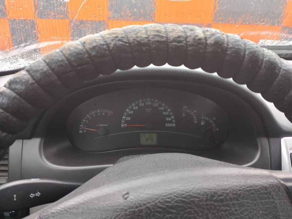 Продам приору...