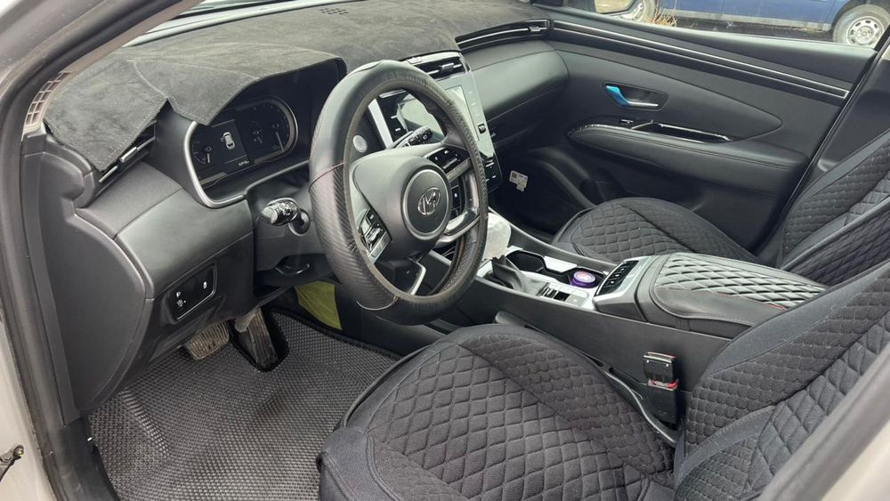 Tucson 2.5 4wd продам срочно